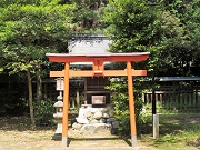 速谷神社の境内にある稲荷神社